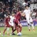Pesepak bola Timnas U-23 Indonesia Muhammad Ferarri (kedua kanan) menyundul bola saat melawan Timnas U-23 Qatar pada Kualifikasi Grup A Piala Asia U-23 2024 di Stadion Jassim Bin Hamad, Doha, Qatar, Senin (15/4/2024). ANTARA FOTO/HO-PSSI/mrh/YU