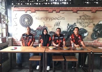 Foto saat pelaksanaan konfrensi pers oleh Pemuda Pancasila di Cafe Hungrypedia. Kamis/18/04/2024) Foto Rama/Gopos
