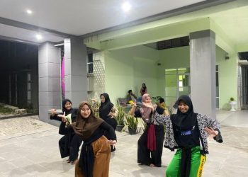Himpunan Mahasiswa Jurusan (HMJ) Bahasa dan Sastra Indonesia (Bastrasia) Fakultas Sastra dan Budaya (FSB) Universitas Negeri Gorontalo (UNG) kembali menyelenggarakan Bulan Sastra tahun 2024.