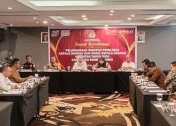 Kegiatan Rapat Koordinasi Pelaksanaan Tahapan Pemilihan Kepala Daerah Serentak tahun 2024 di Hotel Aston Kota Gorontalo, Rabu (24/4/2024).