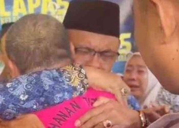 Pejabat hingga ASN Tangisi Kedatangan Hamim Pou Tiba di Lapas Gorontalo
