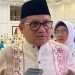 Wali Kota Gorontalo, Marten Taha diwawancarai awak media saat ditemui di Mess Haji Kota Gorontalo.