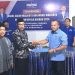 Tim Pemenangan Dr. Alaluddin Lapananda menyerakan formulir pendaftaran penjaringan bakal calon wali kota Gorontalo yang dilaksanakan Partai Demokrat, Kota Gorontalo