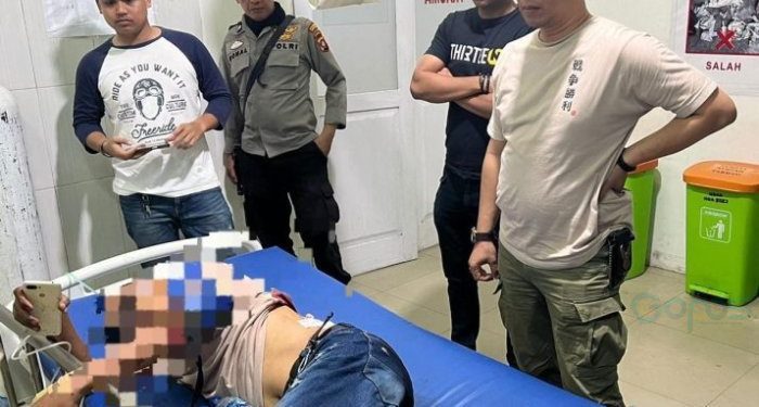 Seorang pria di Kota Gorontalo menjadi korban penganiayaan dengan senjata tajam oleh Orang Tak Dikenal (OTK).