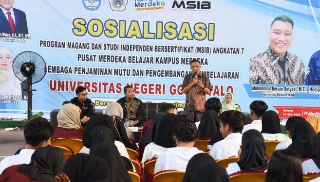 Proses pemberian sosialisasi kepada mahasiswa magang di UNG (Rabu/22/5/2024) Foto/UNG