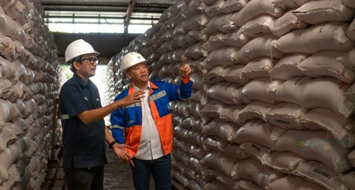 Budi Wahju Soesilo, Direktur Utama Pupuk Kaltim memastikan ketersediaan stok pupuk yang menjadi tanggung jawab Pupuk Kaltim memasuki musim tanam kedua 2024.