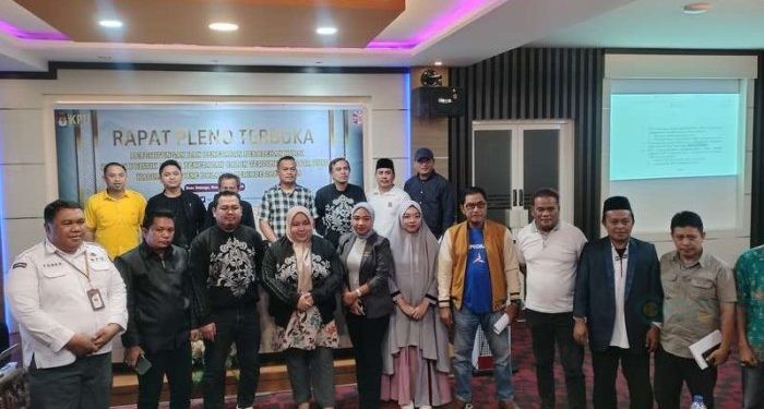 Rapat Pleno Perhitungan dan Penetapan Kursi Partai Politik Serta Penetapan Calon Terpilih Anggota DPRD Kabupaten Bone Bolango Periode 2024-2029, Kamis malam (2/5/2024).