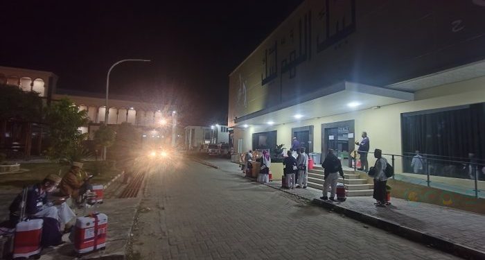 Suasana terkini beberapa Jemaah Calon Haji di Mess Haji Gorontalo sebelum berangkat. (Putra/Gopos)