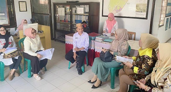 Foto KKAD melakukan kunjungan di beberapa kelurahan di kec. kota timur dan Dumbo Raya, Rabu (29/5/2024)