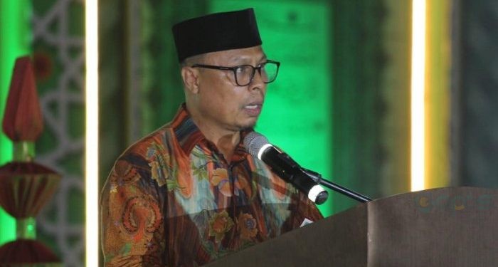 Sekretaris Daerah Kabupaten Gorontalo Roni Sampir saat memberikan laporan pada pembukaan MTQ ke-11 tingkat Provinsi Gorontalo.(F. Abin/Gopos)
