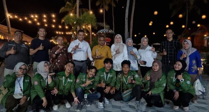 Kegiatan Monev Tim MSIB Pusat bersama mahasiswa magang MSIB Bappeda Litbang Bone Bolango. (F.Istimewa)