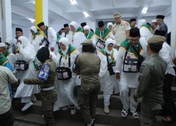 Sebanyak 352 jemaah calon haji Kabupaten Asahan Sumatera Utara tergabung dalam kloter 1 diberangkatkan pada Ahad (12/5/2024).