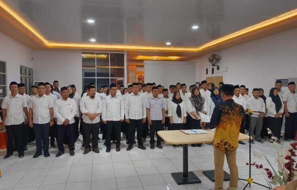 KPU Pohuwato lantik 65 anggota PPK untuk PSU Pemilu 2024, Senin (24/06/2024) (Istimewa)