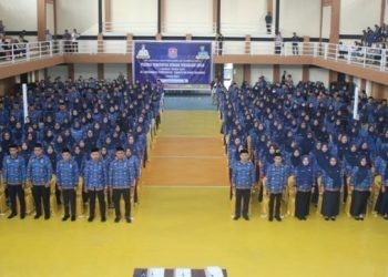 Suasana pelantikan dan pengambilan sumpah pada 366 PPPK Bone Bolango berlangsung di GOR Oginawa, Suwawa, Senin (10/6/2024).
(Foto Wahyudin Kadir)