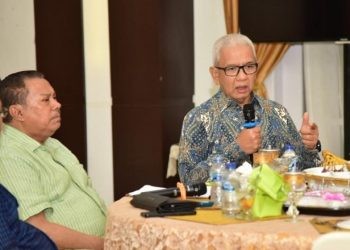 Pj Gubernur Gorontalo Rudy Salahuddin memberi perhatian serius terkait progres proyek kanal Tanggidaa yang kini menulai kritikan dari masyarakat.(Foto Nova/diskominfotik)