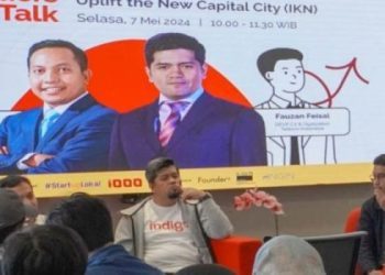 CEO Lifepack & Co-Initiator Startup Lokal, Natali Ardianto (paling kiri) dan Deputy EVP CX & Digitalization Telkom, Fauzan Feisal (tengah) dalam sesi diskusi Indigo Leaders Talk dan Startup Clinic bertajuk “Start from Digital Innovation to Uplift the New Capital City (IKN)". ANTARA/HO-Humas PT Telkom