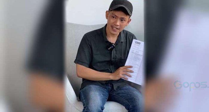 Aditya Prasetyo, pria yang viral di sosial media karena dituding sering meminta uang ke mantan pacarnya NP akhirnya buka suara.