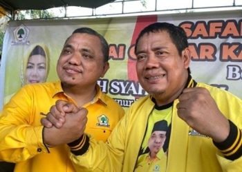 Hendra Hemeto dan Warsito Sumawiyono usai safari politik Partai Golkar, ahad (28/07/24). (Foto: Abin/Gopos)