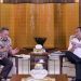 Rektor Universitas Negeri Gorontalo Prof. Dr. Ir. Eduart Wolok, ST., MT menemui Wakil Ketua DPR RI Dr. (H.C.) H. Rachmad Gobel pada Sabtu, 20 Juli 2024.