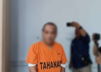 Tersangka pengedar narkoba jenis sabu-sabu di Kota Gorontalo, Kamis (25/7/2024) Sari/gopos