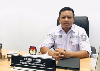 Anggota KPU Kota Gorontalo, Junaidi Yusrin