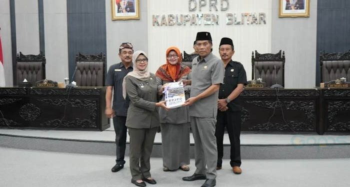 Rapat Paripurna DPRD Kabupaten Blitar, Rabu, 12 Juni 2024. (Foto: DPRD Kabupaten Blitar)