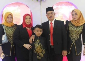 Anggota DPRD Bone Bolango Tertua yang baru saja dilantik Periode 2024-2029 yakni Amin Nusi ternyata mempunyai segudang pengalaman sebelum menjabat menjadi anggota DPRD Bone Bolango, Rabu (14-8-2024)