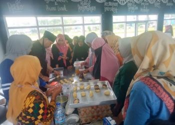 Merlan Uloli Dorong Pelaku UMKM di Bone Bolango Manfaatkan Platform Online Untuk Pemasaran