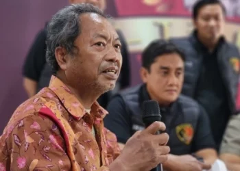 Pelaku penganiayaan dan pemakan daging kucing dihadirkan saat pers rilis di Mapolrestabes Semarang, Jawa Tengah, Kamis (8/8/2024). [ANTARA]