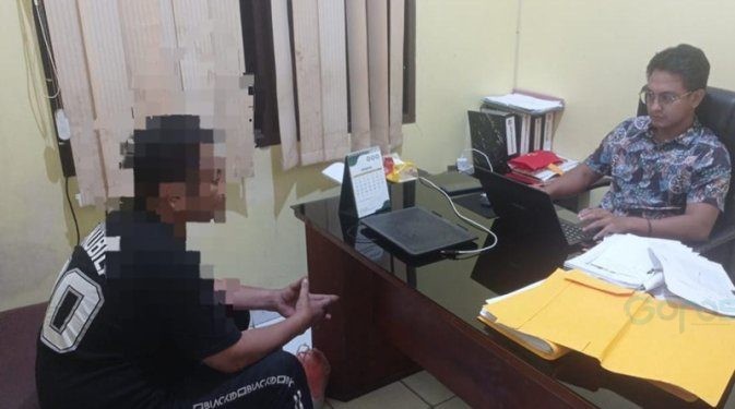 Terduga pelaku penggelapan BPKB perusahaan pembiayaan di Kota Gorontalo.