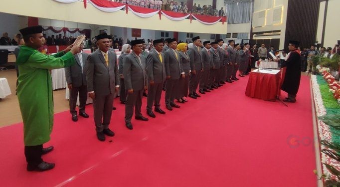 Suasana pelantikan DPRD Pohuwato, Senin (26/8/2024).(Foto Yusuf Gopos)