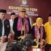 Pasangan Cagub dan Cawagub Gorontalo Gusnar Ismail dan Idah Syahidah resmi mendaftar di KPU Provinsi Gorontalo, Kamis (29/8/2024).(Foto Sari gopos)