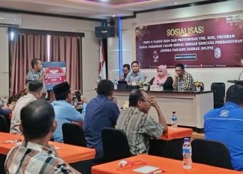 Sosialisasi PKPU Nomor 8 tahun 2024 dan penyusunan visi, misi, program Bakal Pasangan Calon sesuai dengan Rencana Pembangunan Jangka Panjang Daerah (RPJPD) oleh KPU Bone Bolango (2-8-2024).