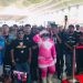 Salah satu pendukung paket RAMAH mengenakan cosplay Power Rangers Pink saat pendaftaran di KPU Kota Gorontalo, Selasa (27/8/2024).(Foto Rama gopos)