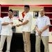 Penyerahan rekomendasi oleh Ketua DPD 1 Partai Gerindra Gorontalo Elnino H. Mohi kepada Amran Mustafa yang merupakan kandidat calon Bupati Bone Bolango 2024-2029.