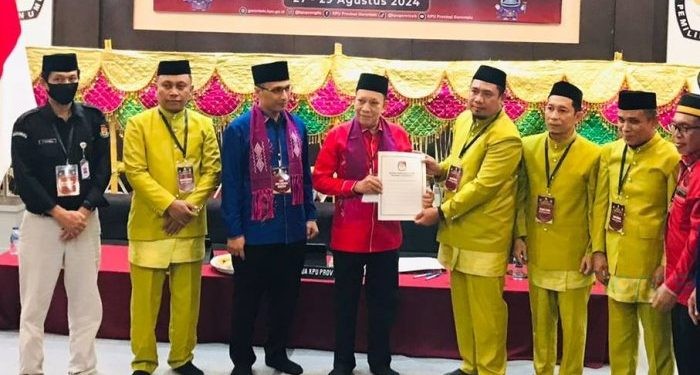 Pasangan Hamzah Isa dan Abdurrahman Bachmid (HIBAH) mendaftarkan diri di KPU Provinsi Gorontalo untuk bakal calon Gubernur dan Wakil Gubernur Gorontalo.
