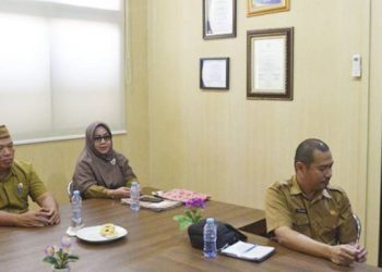 Pemerintah Kabupaten Gorontalo saat mengikuti rapat pengendalian inflasi. Foto Humas