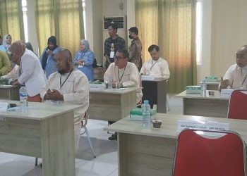Sedikitnya ada sembilan cakada menjalani pemeriksaan kesehatan di RSAS Kota Gorontalo, Jumat (30/8/2024). (Foto sari gopos)