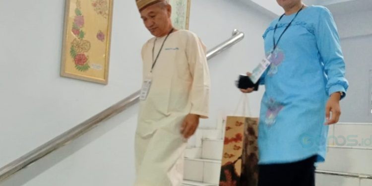 Calon Bupati Pohuwato Saipul Mbuinga saat mengikuti tes kesehatan di RSAS Kota Gorontalo, Jumat (30/8/2024).(Foto yusup gopos)