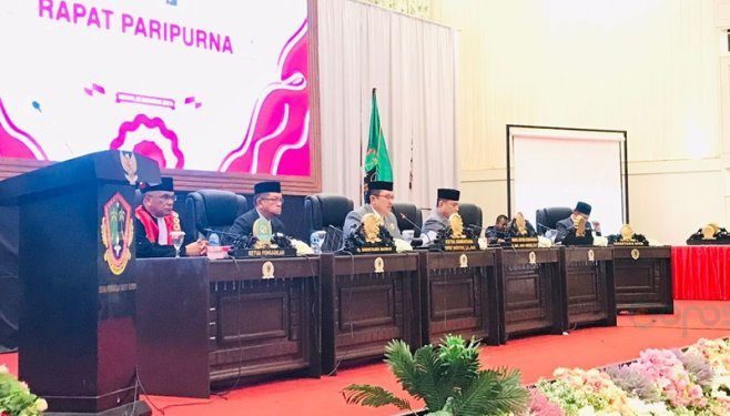 Ketua sementara DPRD Kota Gorontalo Totok Bachtiar saat memberikan sambutannya Senin (12/8/2024).(Foto Rama/gopos)