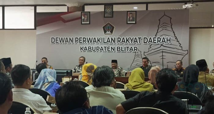 Rakor Forkopimda Kota dan Kabupaten Blitar, di Kantor DPRD Kabupaten Blitar, pada Kamis (15/8/2024). (Foto: DPRD Kabupaten Blitar)