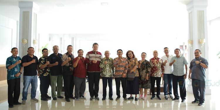Bupati Asahan menerima audiensi Bamag Asahan di rumah dinas Bupati Asahan, Jumat (20/9/2024).