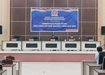 Ketua Fraksi-fraksi DPRD Kabupaten Bone Bolango terungkap saat pelaksanaan Pembentukan Fraksi-fraksi DPRD Bone Bolango 2024-2029 di DPRD Bone Bolango, Senin (2-9-2024).