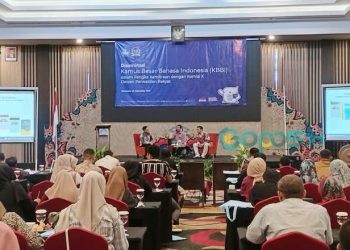 Kantor Bahasa Provinsi Gorontalo bersama Komisi X DPR RI meningkatkan pengetahuan soal Kamus Besar Bahasa Indonesia (KBBI) lewat Diseminasi KBBI dalam Rangka Kementrian dengan Komisi X DPR RI di Hotel Aston and Villa, Sabtu (21-9-2024).