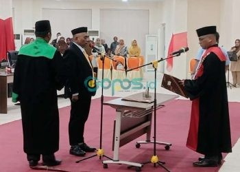 Rapat Paripurna DPRD Kabupaten Bone Bolango Pengambilan Sumpah/Janji Pimpinan Dewan Rakyat Daerah Kabupaten Bone Bolango Masa Jabatan 2024-2029, Selasa (24-9-2024).