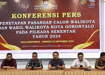 KPU Kota Gorontalo mengumumkan penetapan pasangan calon Pilkada Kota Gorontalo, Minggu (22/9/2024)