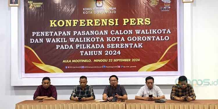 KPU Kota Gorontalo mengumumkan penetapan pasangan calon Pilkada Kota Gorontalo, Minggu (22/9/2024)