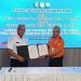 Kepala kantor Basarnas Gorontalo Heriyanto dan Kepala Stasiun BMKG Kelas I Djalaludin Gorontalo, Cucu Kusmayancu usai penandatanganan kerjasama, Selasa (10/9/2024).(Foto Sari gopos)