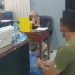 SI saat menjalani pemeriksaan oleh Sat Reskrim Polresta Gorontalo Kota