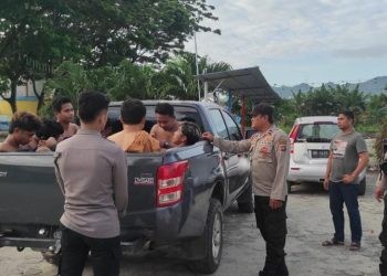 Delapan pemuda langsung diamankan polisi setelah dilaporkan warga membuat onar di kompleks waterboom Kota Gorontalo.(Foto polresta)